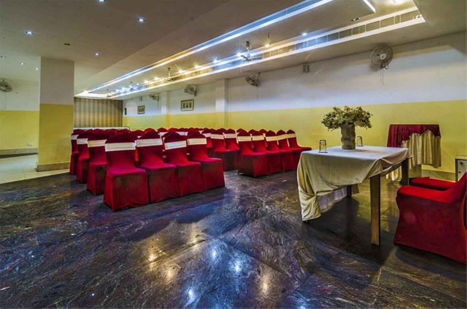 Hotel Akash Sarovar 푸룰리아 외부 사진