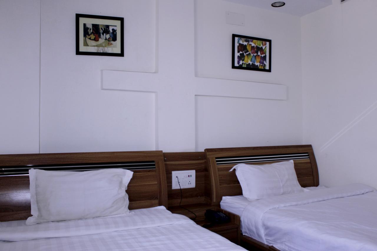 Hotel Akash Sarovar 푸룰리아 객실 사진